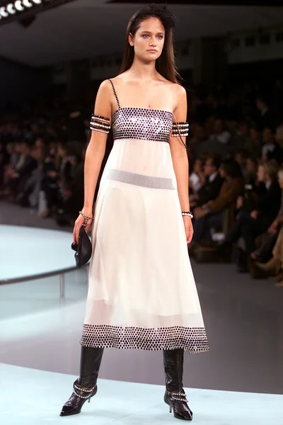 Look 33